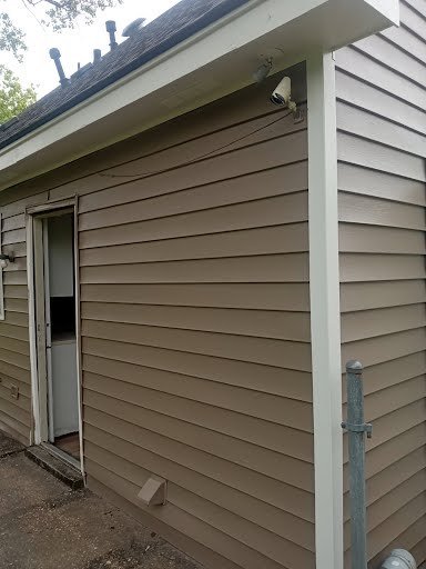 Exterior Siding and Side Entrance (2)