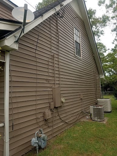 Two-Storey Siding and Trim (3)