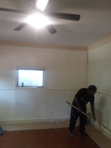 Interior Walls and Trim (5)
